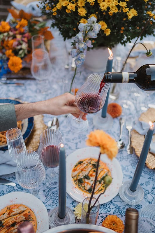 Image by <a class="text-p3" href="https://emilytylerphotography.com" target="_blank">Emily Tyler Photography</a>.