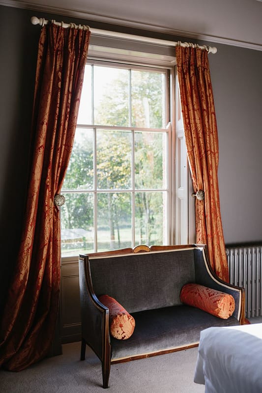 Image by <a class="text-p3" href="http://www.jadeosbornephotography.com" target="_blank">Jade Osborne Photography</a>.