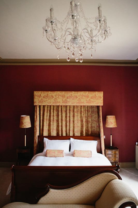 Image by <a class="text-p3" href="http://www.jadeosbornephotography.com" target="_blank">Jade Osborne Photography</a>.