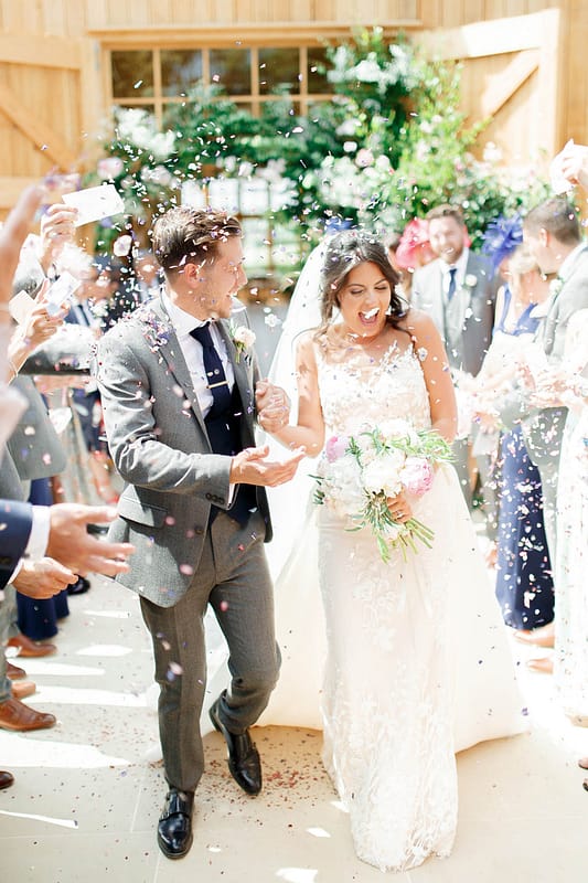 Image by <a class="text-p3" href="http://www.whitestagweddings.com" target="_blank">White Stag Wedding Photography</a>.