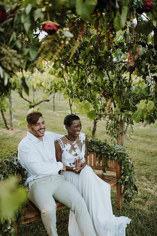 Image by <a class="text-p3" href="https://www.lauramarthaphotography.com" target="_blank">Laura Martha Photography</a>.