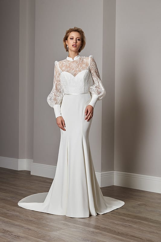 Image courtesy of <a class="text-p3" href="https://sassiholford.com" target="_blank">Sassi Holford</a>.
