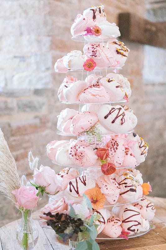 Image by <a class="text-p3" href="https://www.jenniferjanephotography.co.uk" target="_blank">Jennifer Jane Photography</a>.
