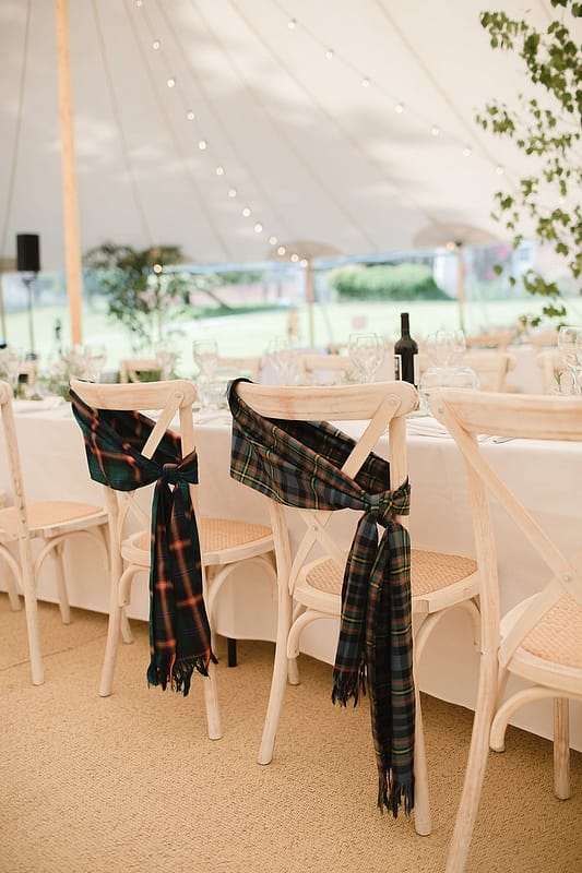 Image by <a class="text-p3" href="https://www.emmahare.com" target="_blank">Emma Hare Photography</a>.