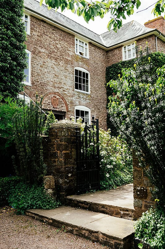 Image by <a class="text-p3" href="http://www.edgodden.co.uk" target="_blank">Ed Godden Photography</a>.