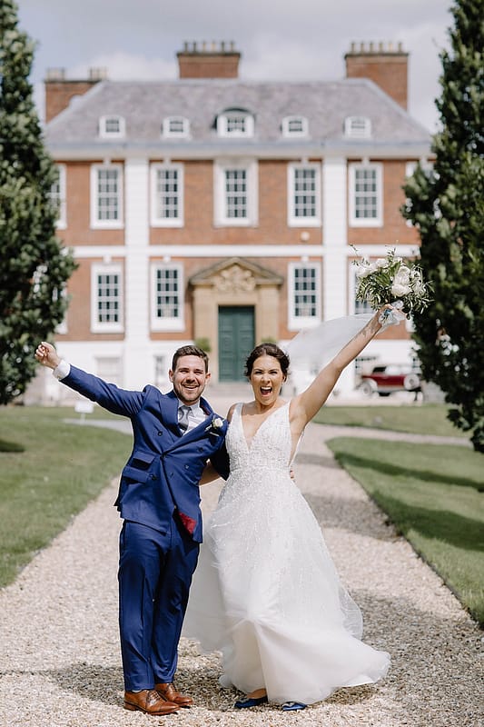 Image by <a class="text-p3" href="http://www.rebeccagoddardphotography.com" target="_blank">Rebecca Goddard Photography</a>.