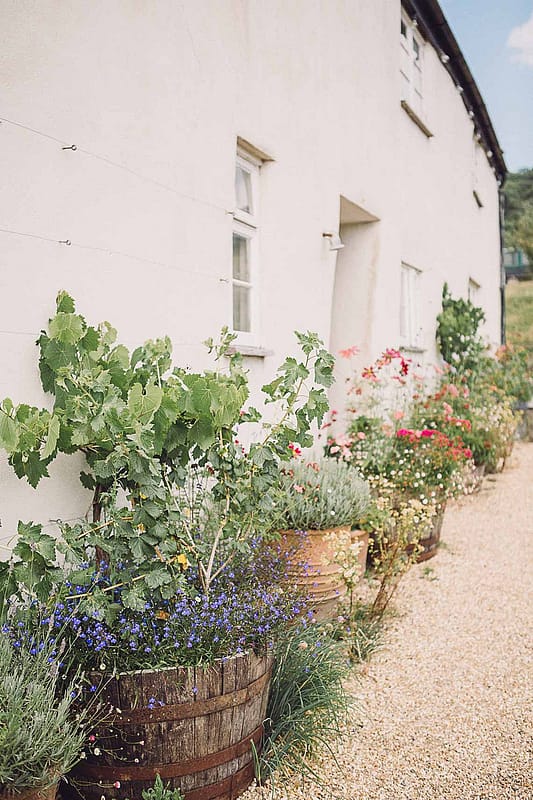 Image by <a class="text-p3" href="https://www.jenniferjanephotography.co.uk" target="_blank">Jennifer Jane Photography</a>.