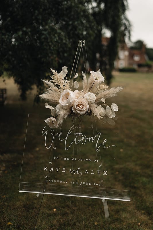 Image by <a class="text-p3" href="https://www.rebeccasearlephotography.co.uk" target="_blank">Rebecca Searle Photography</a>.
