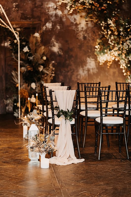 Image by <a class="text-p3" href="https://www.charlottenelsonphotography.co.uk" target="_blank">Charlotte Nelson Photography</a>.