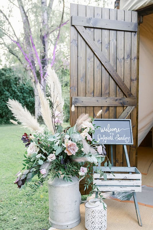 Image by <a class="text-p3" href="http://www.jessicaraphaelphotography.com" target="_blank">Jessica Raphael Photography</a>.