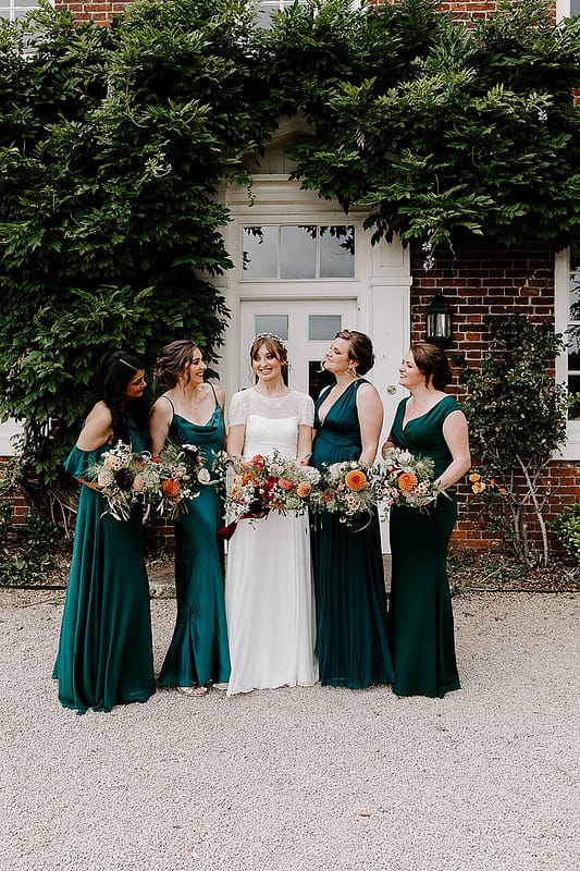 Image by <a class="text-p3" href="https://www.beckytranter.com" target="_blank">Becky Tranter Photography</a>.