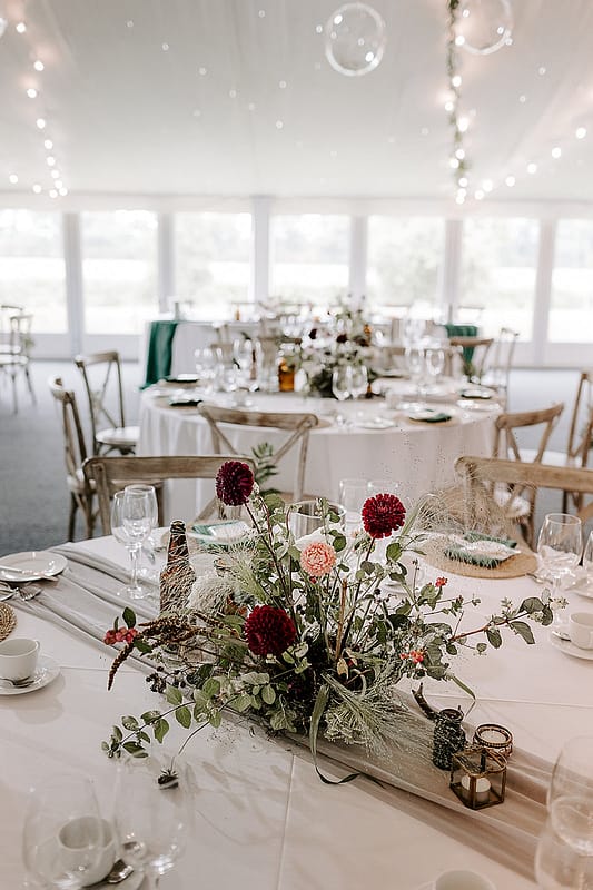Image by <a class="text-p3" href="https://www.beckytranter.com" target="_blank">Becky Tranter Photography</a>.