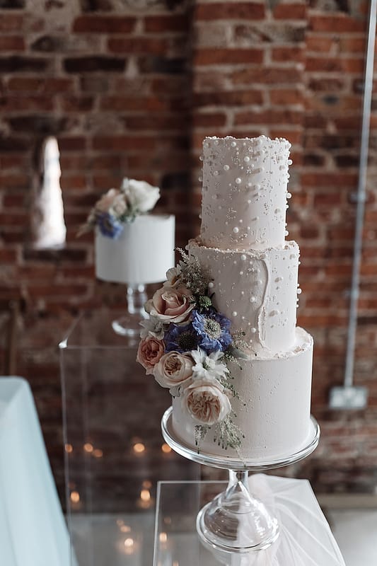 Image by <a class="text-p3" href="https://www.emmaryanphotography.co.uk" target="_blank">Emma Ryan Photography</a>.