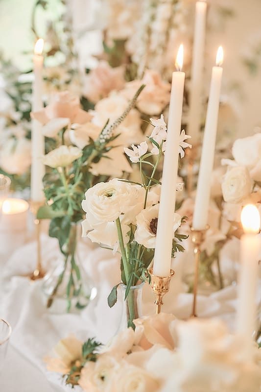Image by <a class="text-p3" href="http://www.stuartwoodweddings.com" target="_blank">Stuart Wood Weddings</a>.