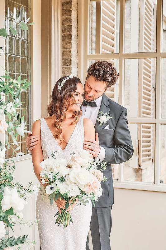 Image by <a class="text-p3" href="http://www.stuartwoodweddings.com" target="_blank">Stuart Wood Weddings</a>.