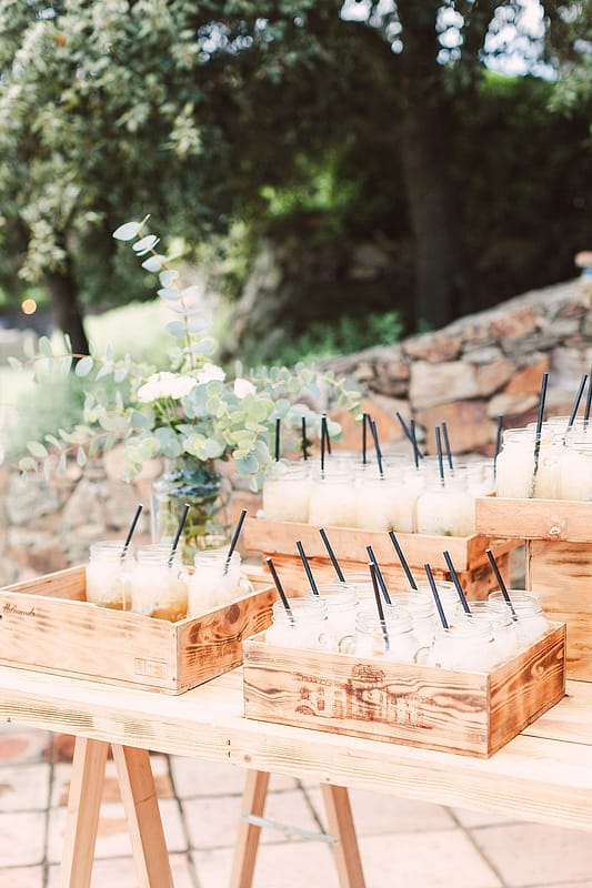 Image by <a class="text-p3" href="http://christinasarah.com" target="_blank">Christina Sarah Photography</a>.