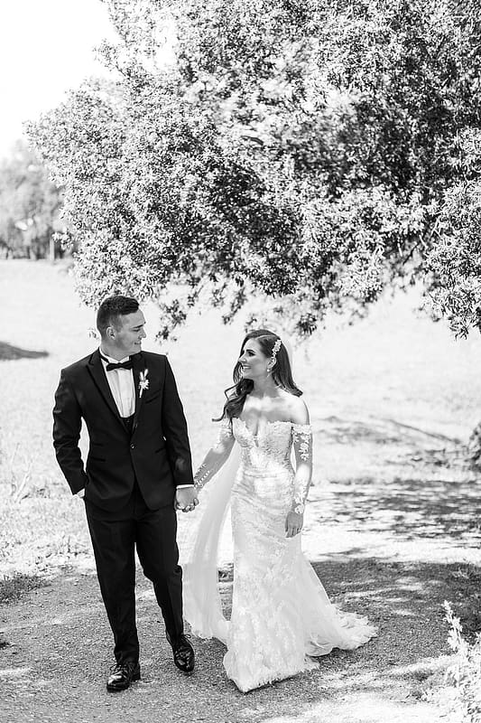 Image by <a class="text-p3" href="http://christinasarah.com" target="_blank">Christina Sarah Photography</a>.