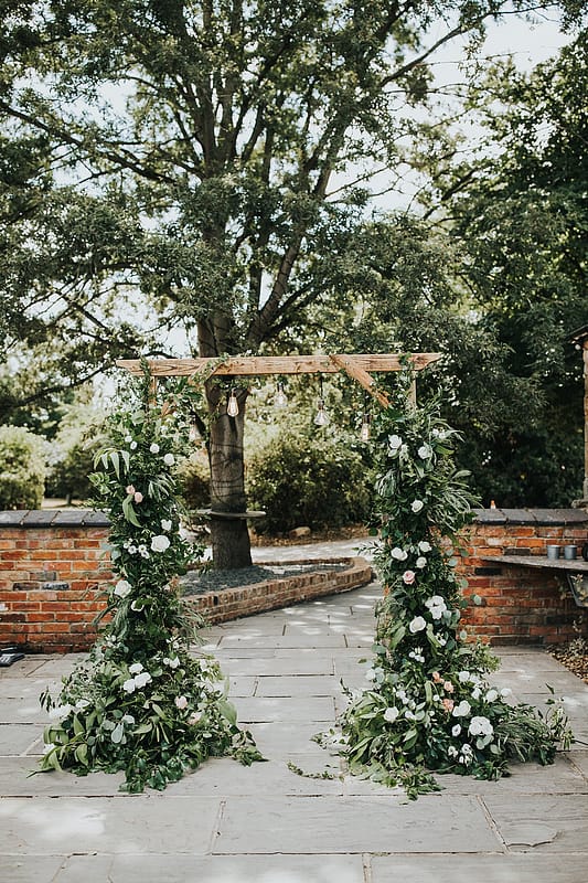 Image by <a class="text-p3" href="https://sophieannphotography.co.uk" target="_blank">Sophie Ann Photography</a>.