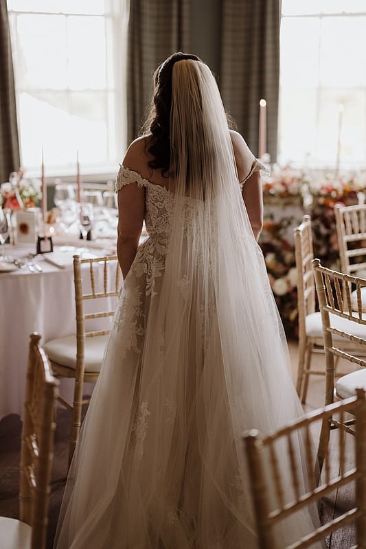 Image by <a class="text-p3" href="https://www.freyaraby.co.uk" target="_blank">Freya Raby Photography</a>.