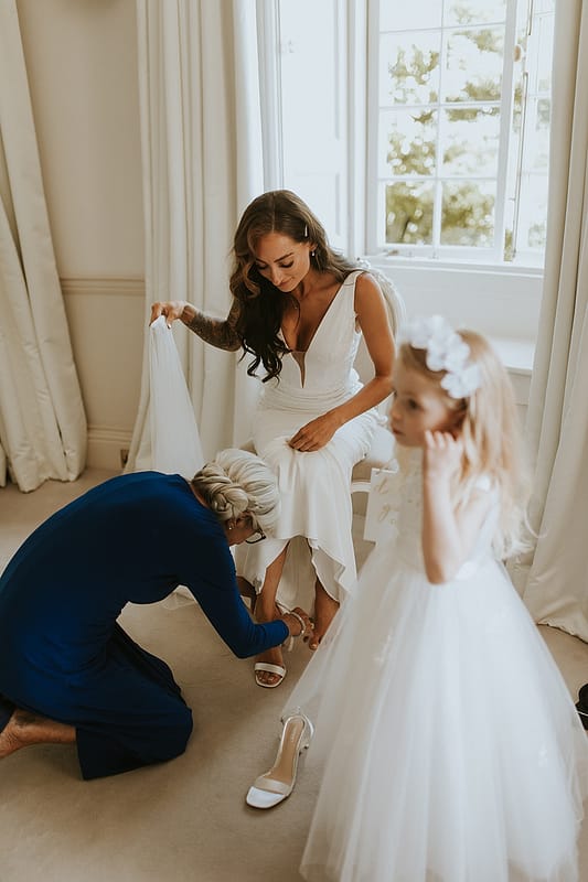 Image by <a class="text-p3" href="https://lauradeanphotography.com" target="_blank">Laura Dean Photography</a>.