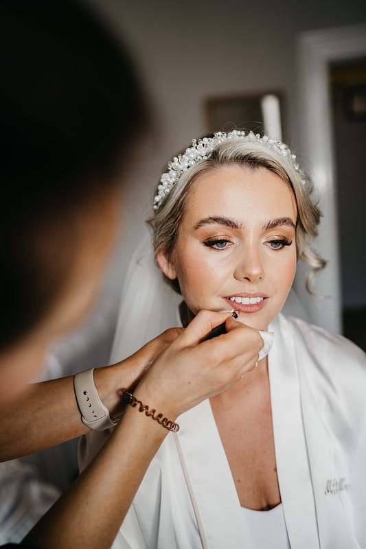 Image by <a class="text-p3" href="http://www.boyntonweddingphotography.co.uk" target="_blank">David Boynton Photography</a>.
