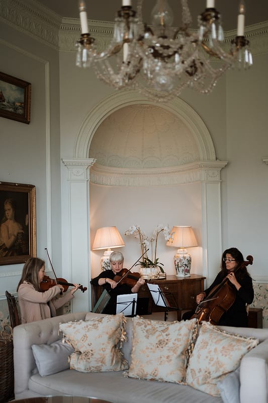 Image by <a class="text-p3" href="https://www.fayewildephotography.com" target="_blank">Faye Wilde Photography</a>.