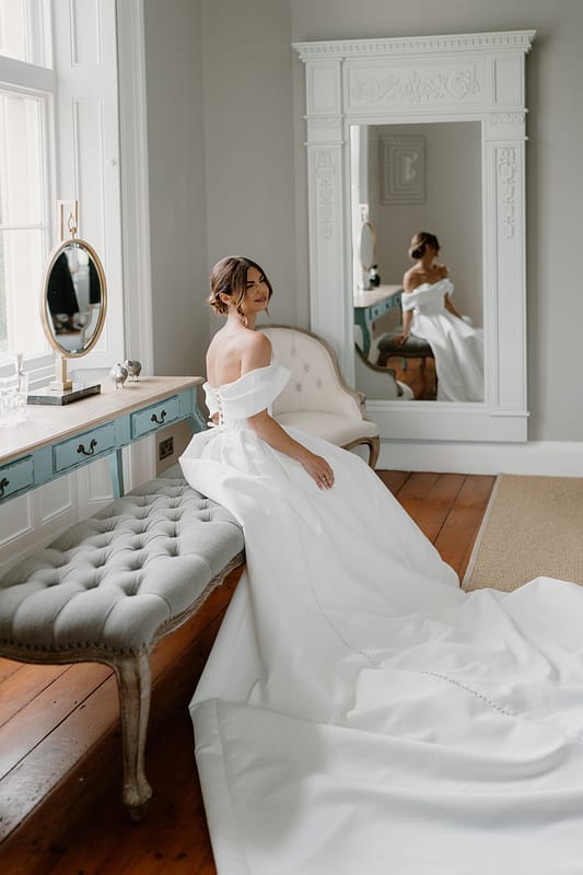 Image by <a class="text-p3" href="https://www.danilouisephotography.com/" target="_blank">Dani Louise Photography</a>.