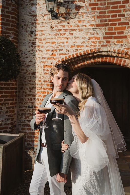 Image by <a class="text-p3" href="https://emilytylerphotography.com" target="_blank">Emily Tyler Photography</a>.