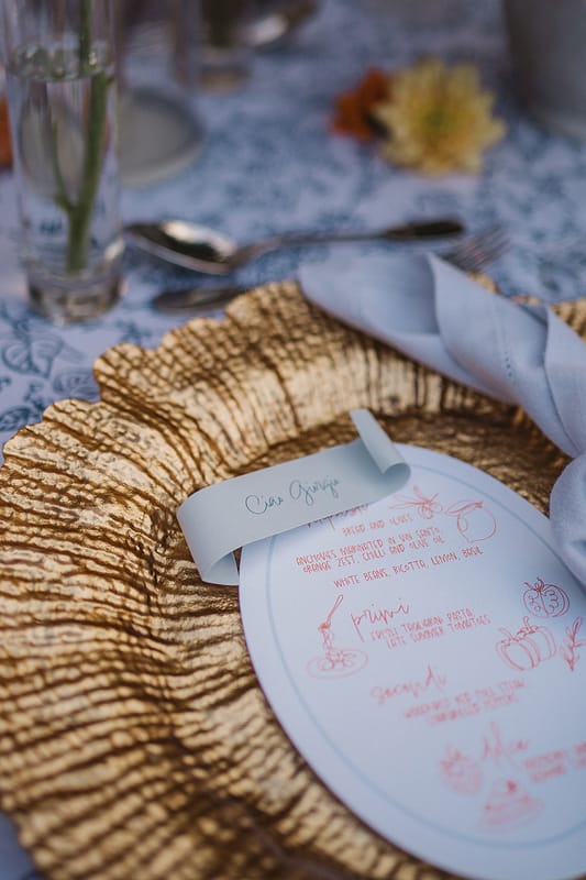 Image by <a class="text-p3" href="https://emilytylerphotography.com" target="_blank">Emily Tyler Photography</a>.