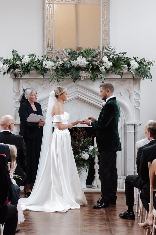 Image by <a class="text-p3" href="https://www.lucyhenzellphotography.co.uk" target="_blank">Lucy Henzell Photography</a>.