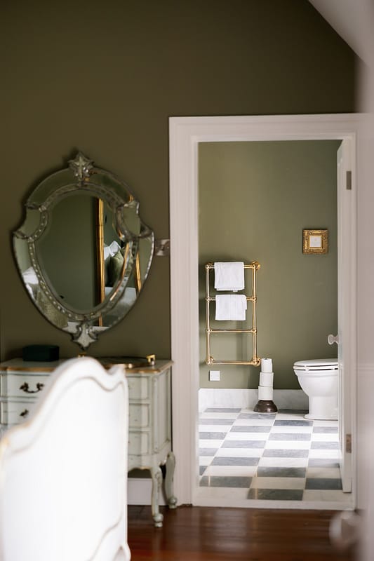 Image by <a class="text-p3" href="https://www.carlawhittingham.co.uk" target="_blank">Carla Whittingham Photography</a>.