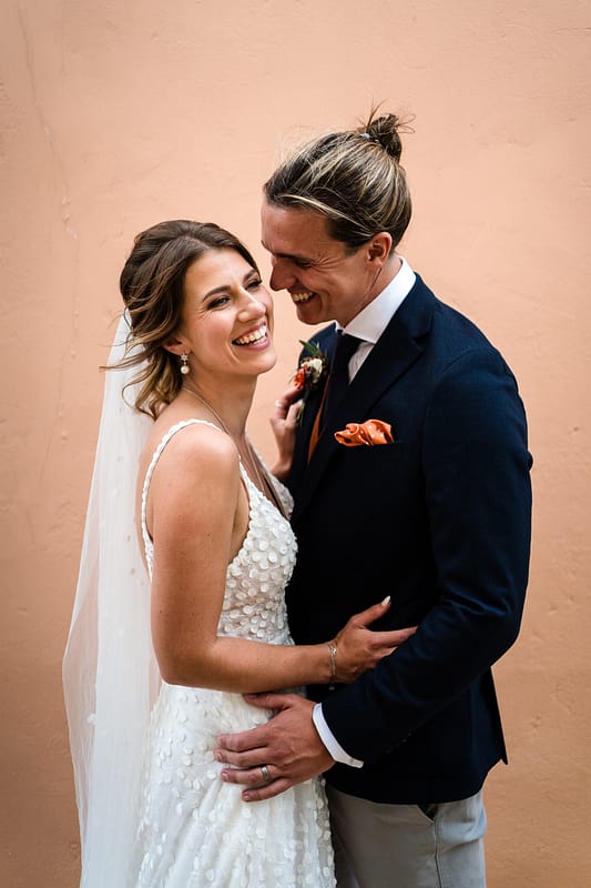 Image by <a class="text-p3" href="https://lisaandneil.co.uk" target="_blank">Lisa & Neil Wedding Photography</a>.