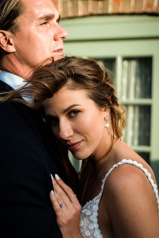 Image by <a class="text-p3" href="https://lisaandneil.co.uk" target="_blank">Lisa & Neil Wedding Photography</a>.