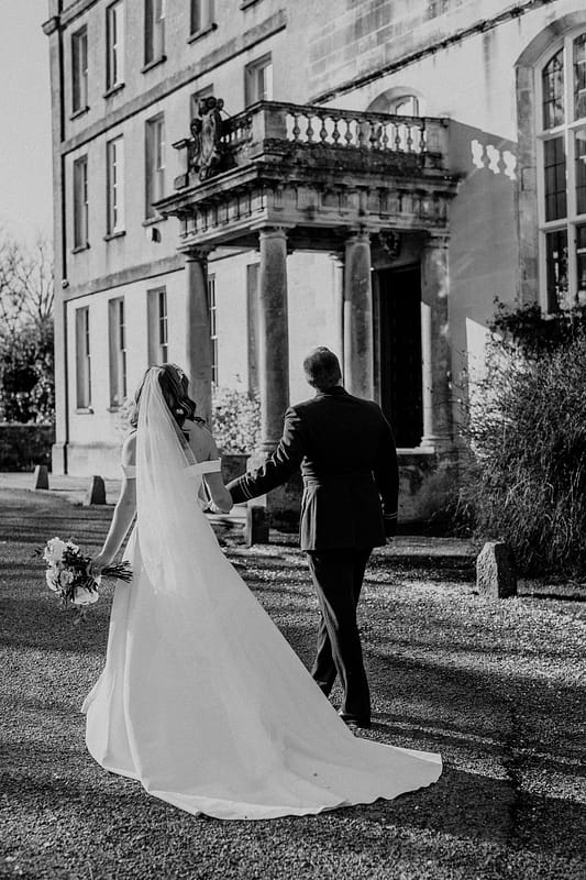 Image by <a class="text-p3" href="https://www.emmahillfilmphotography.co.uk" target="_blank">Emma Hill Film & Photography</a>.