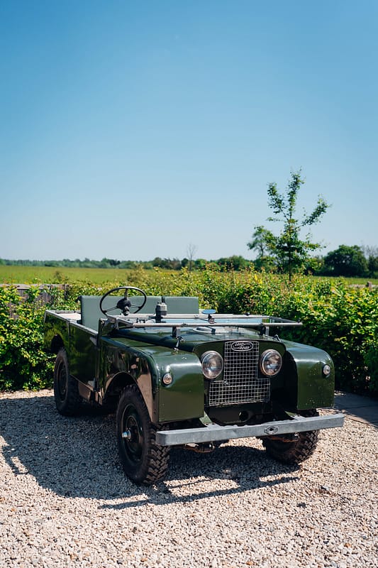 Image by <a class="text-p3" href="https://emilycollettphotography.com" target="_blank">Emily Collett Photography</a>.
