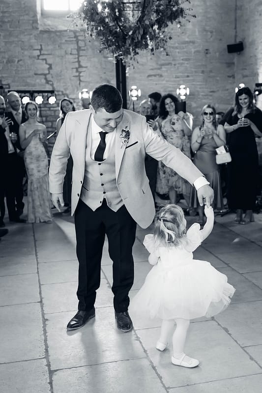 Image by <a class="text-p3" href="https://emilycollettphotography.com" target="_blank">Emily Collett Photography</a>.