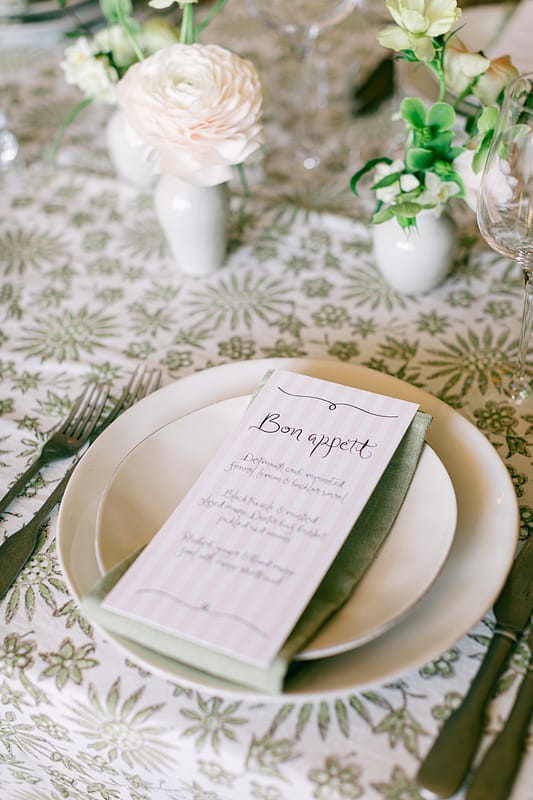 Image by <a class="text-p3" href="https://www.tarastattonphotography.com" target="_blank">Tara Statton Photography</a>.