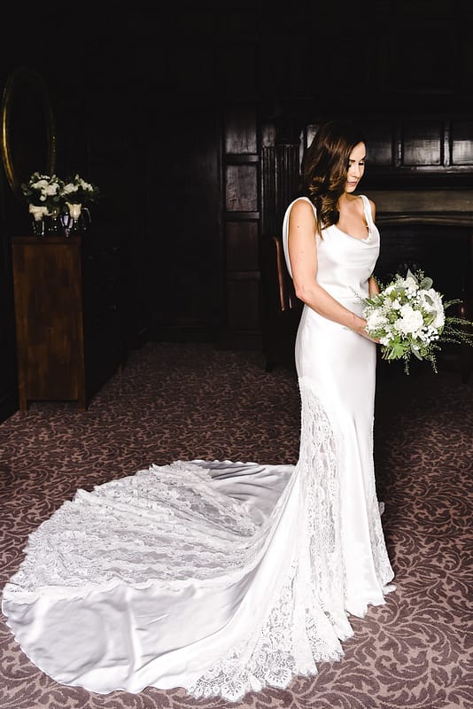 Image by <a class="text-p3" href="http://www.weddingsbynicolaandglen.com" target="_blank">www.weddingsbynicolaandglen.com</a>.