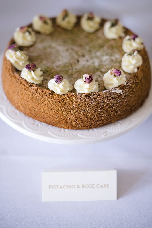 Image by <a class="text-p3" href="http://www.weddingsbynicolaandglen.com" target="_blank">www.weddingsbynicolaandglen.com</a>.
