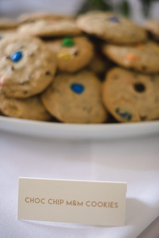 Image by <a class="text-p3" href="http://www.weddingsbynicolaandglen.com" target="_blank">www.weddingsbynicolaandglen.com</a>.
