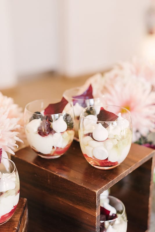 Image by <a class="text-p3" href="http://www.hannahduffy.com" target="_blank">Hannah Duffy Photography</a>.