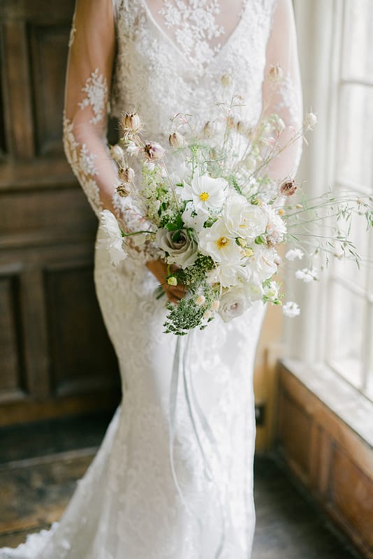 Image by <a class="text-p3" href="http://www.emmapilkingtonweddings.co.uk" target="_blank">Emma Pilkington</a>.