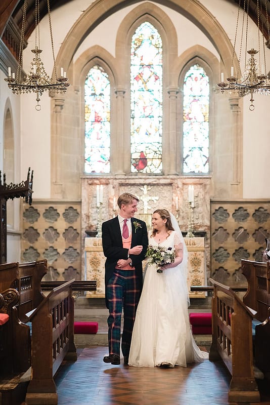 Image by <a class="text-p3" href="https://www.emmahare.com" target="_blank">Emma Hare Photography</a>.