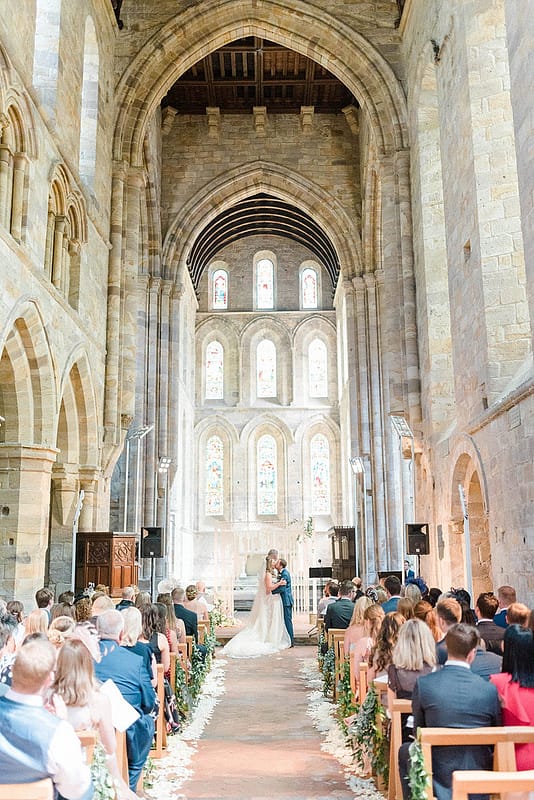 Image by <a class="text-p3" href="http://sarahjaneethan.co.uk" target="_blank">Sarah-Jane Ethan Photography</a>.