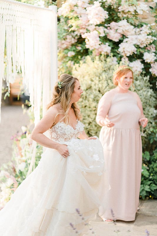 Image by <a class="text-p3" href="http://sarahjaneethan.co.uk" target="_blank">Sarah-Jane Ethan Photography</a>.