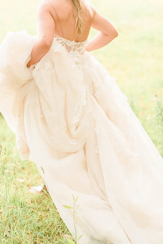 Image by <a class="text-p3" href="http://sarahjaneethan.co.uk" target="_blank">Sarah-Jane Ethan Photography</a>.