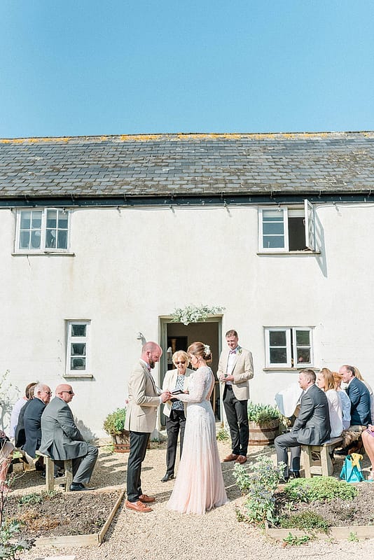 Image by <a class="text-p3" href="http://sarahjaneethan.co.uk" target="_blank">Sarah-Jane Ethan Photography</a>.