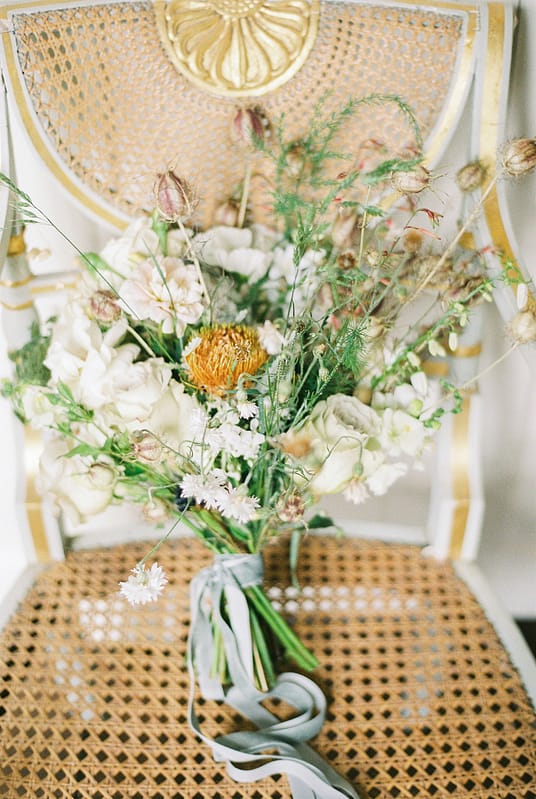 Image by <a class="text-p3" href="http://www.emmapilkingtonweddings.co.uk" target="_blank">Emma Pilkington</a>.