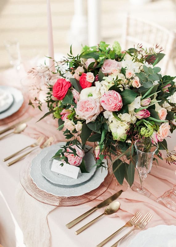 Image by <a class="text-p3" href="http://www.katenielen.com" target="_blank">Kate Nielen Photography</a>.