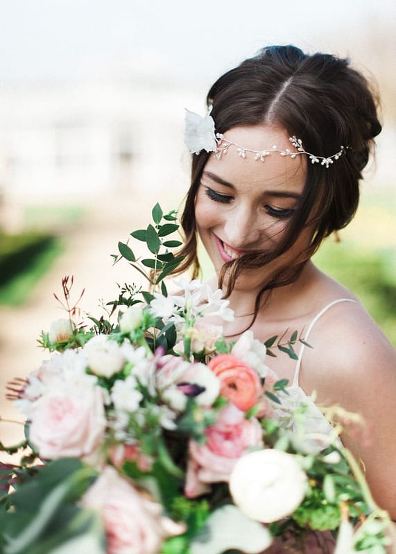 Image by <a class="text-p3" href="http://www.katenielen.com" target="_blank">Kate Nielen Photography</a>.
